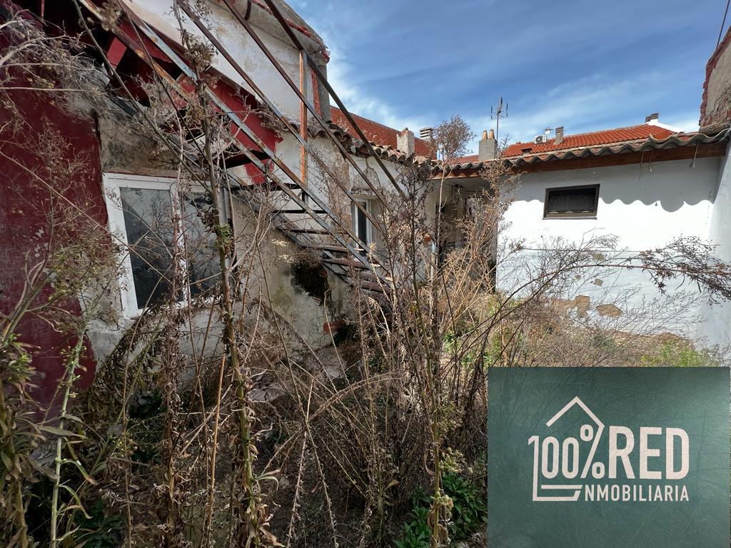 Venta de casa en Consuegra
