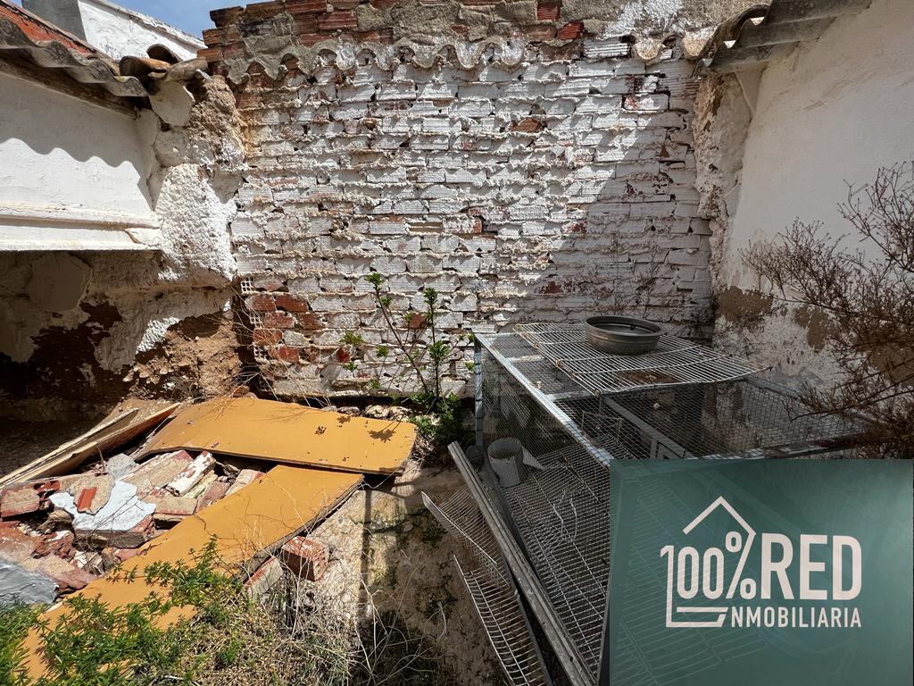 Venta de casa en Consuegra
