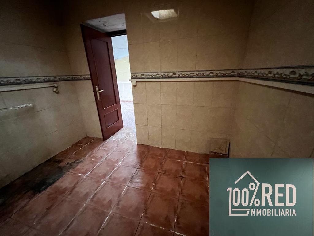 Venta de casa en Consuegra