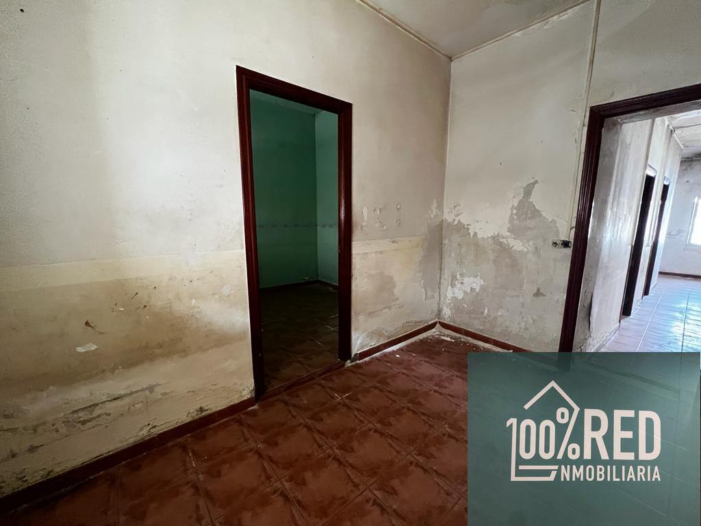 Venta de casa en Consuegra