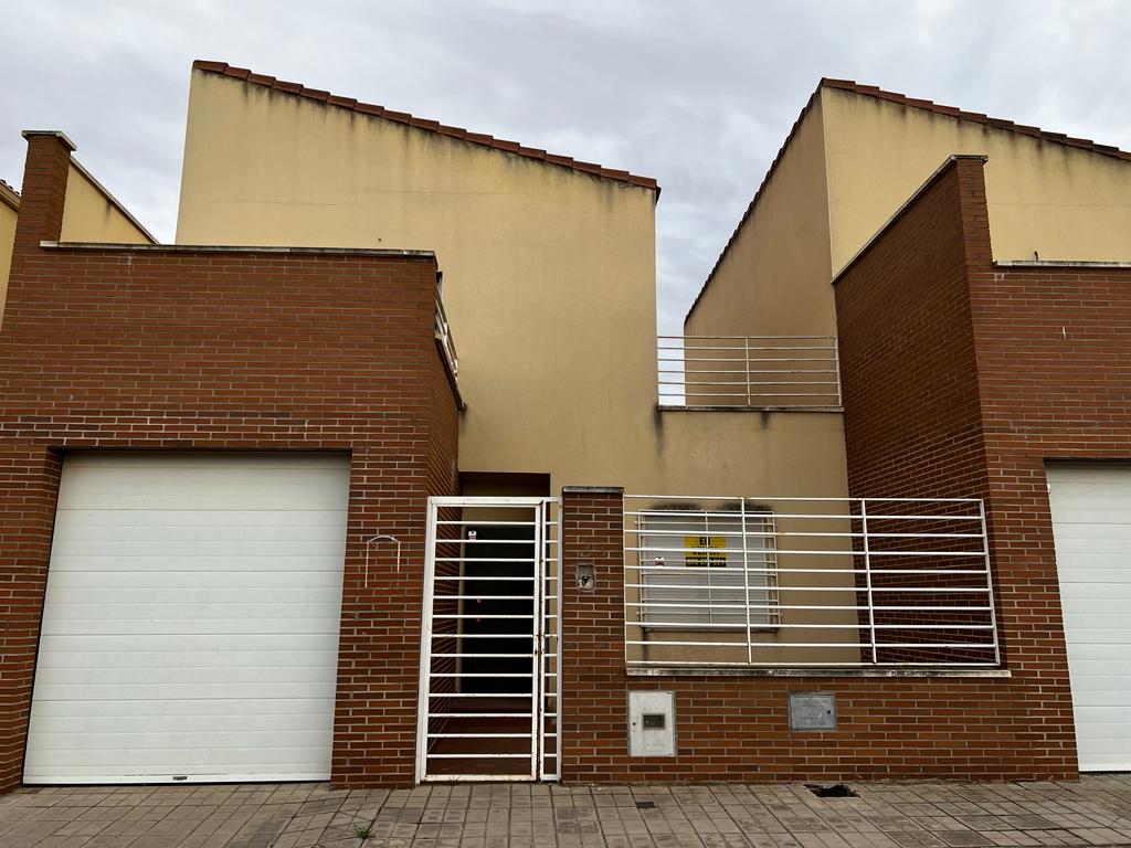 Adosado en venta en Quintanar De La Orden, Quintanar de la Orden