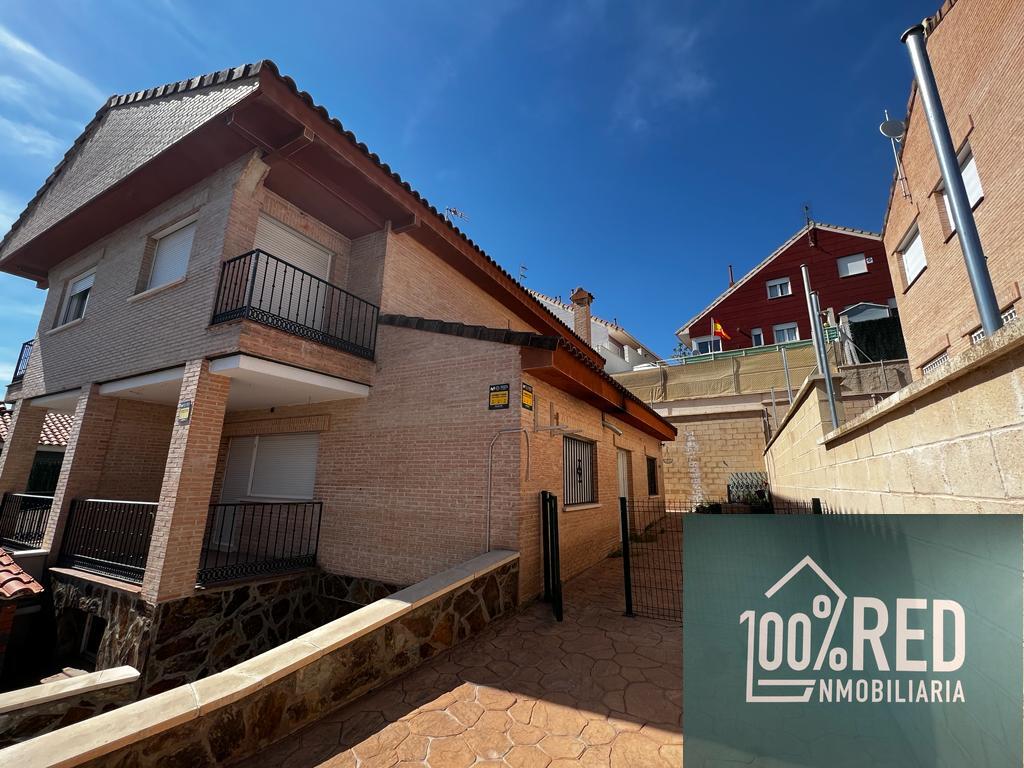 Venta de chalet en Ontígola