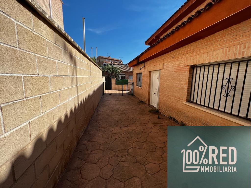 Venta de chalet en Ontígola