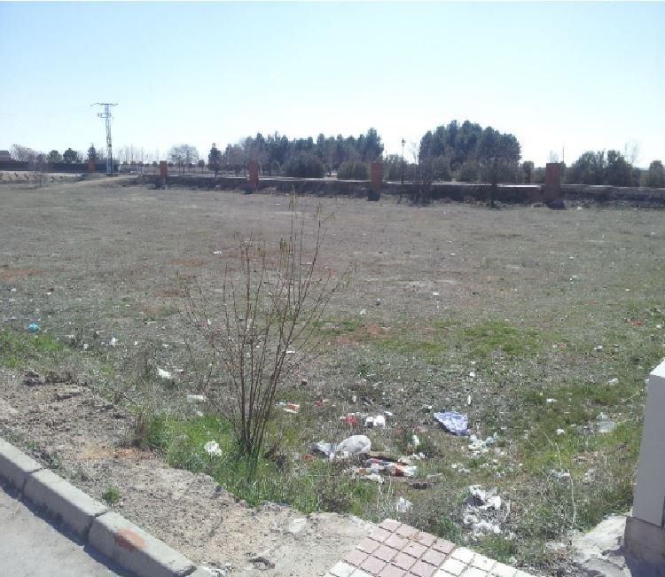 Venta de terreno en La Puebla de Almoradiel