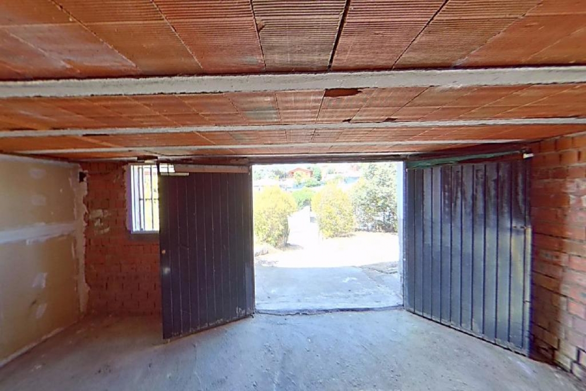 Venta de chalet en Cardiel de los Montes