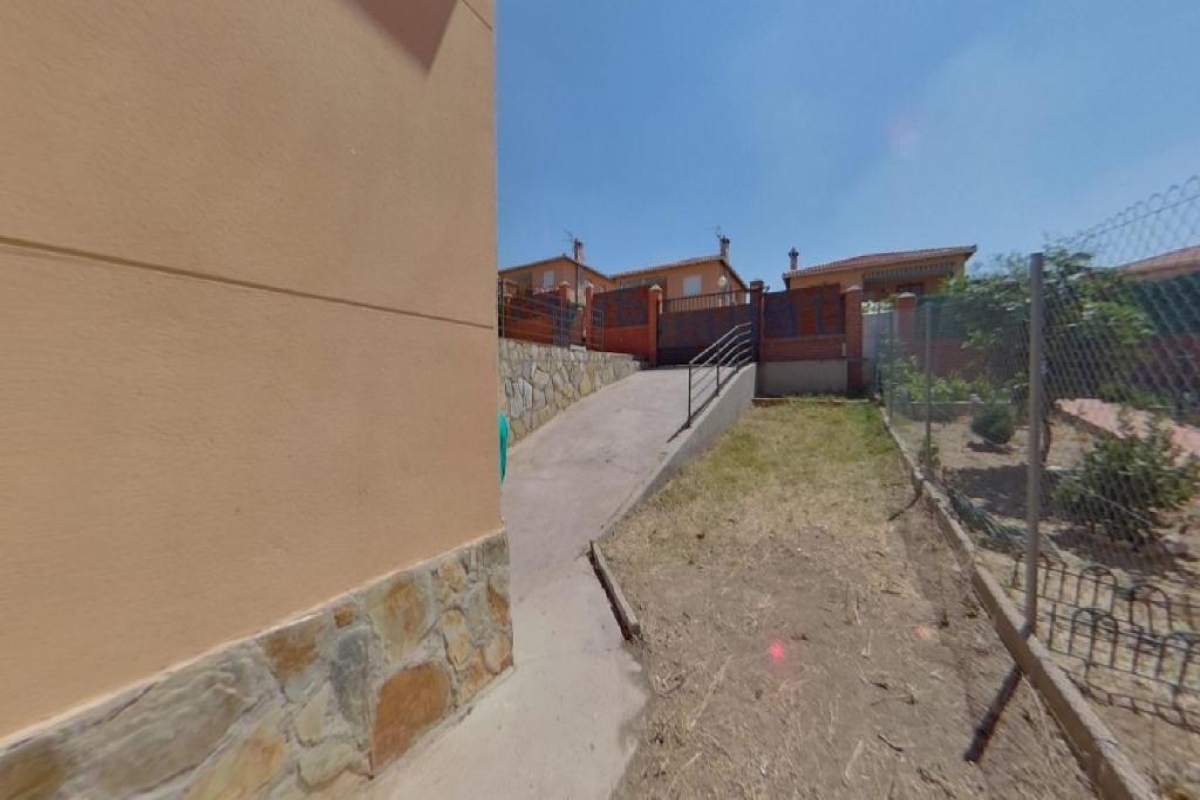 Venta de chalet en El Casar de Escalona