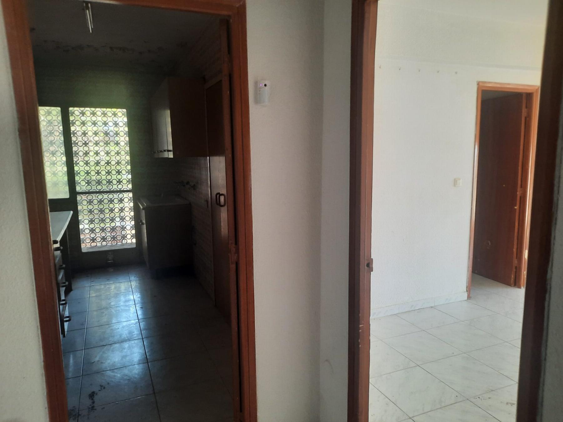 Venta de piso en Argés