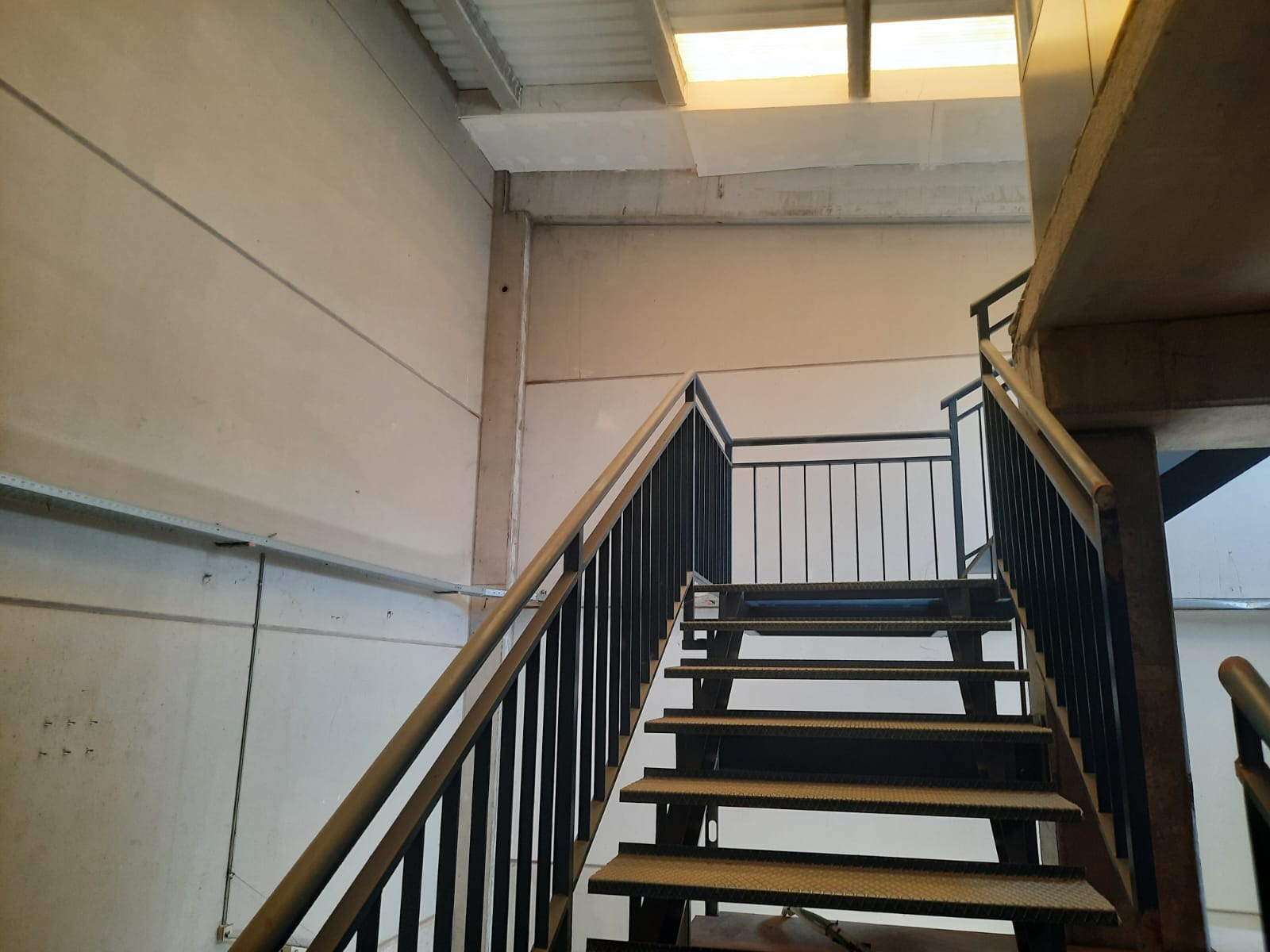 Venta de nave industrial en Illescas