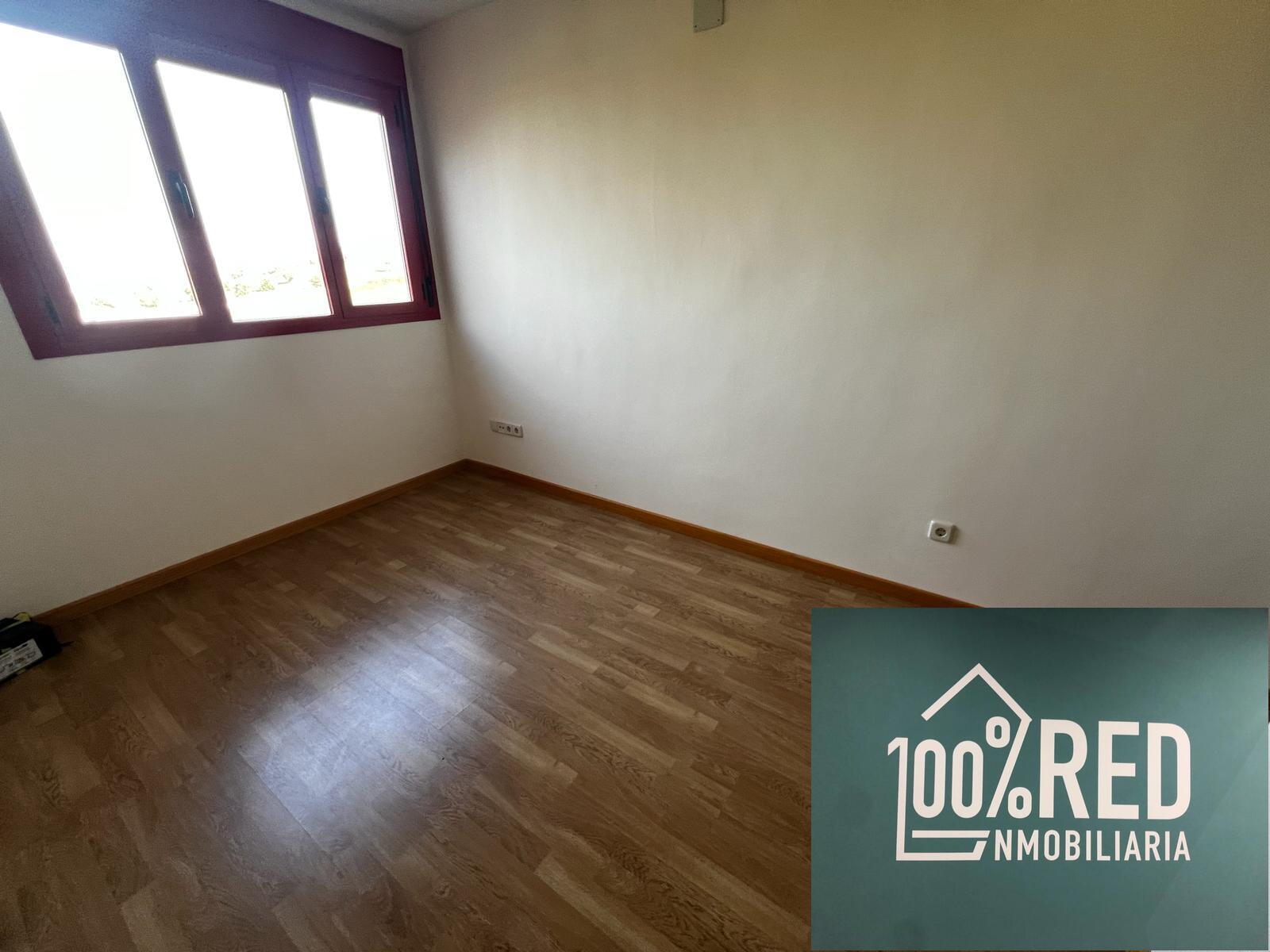 Venta de piso en Camarena