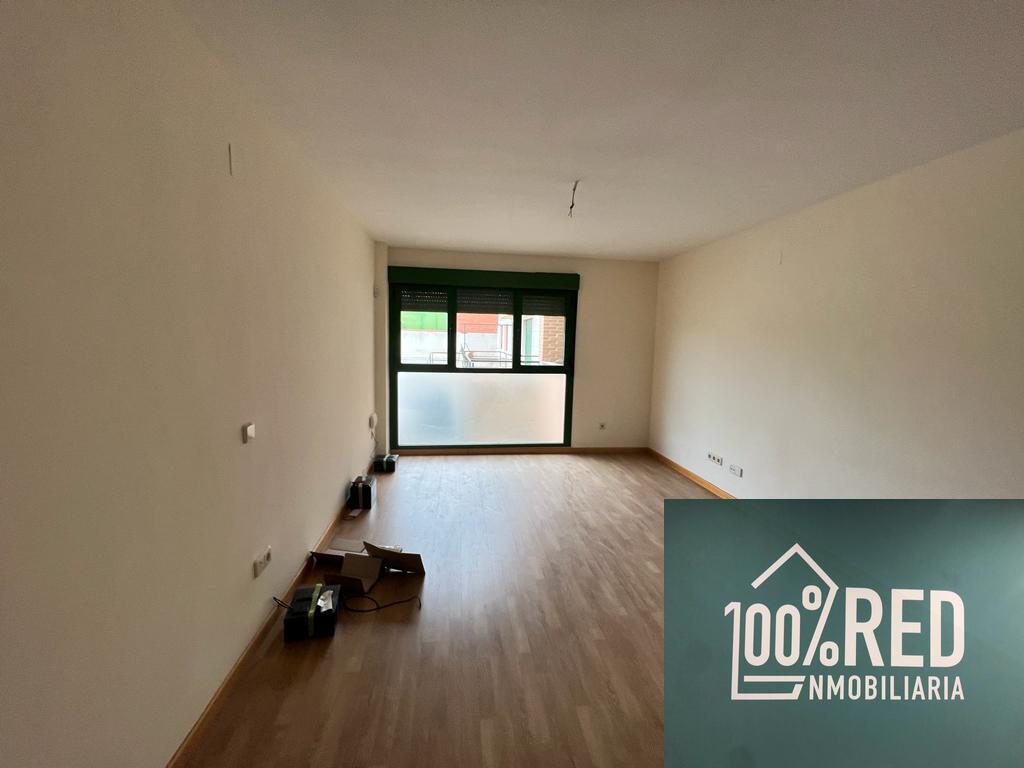 Venta de piso en Camarena