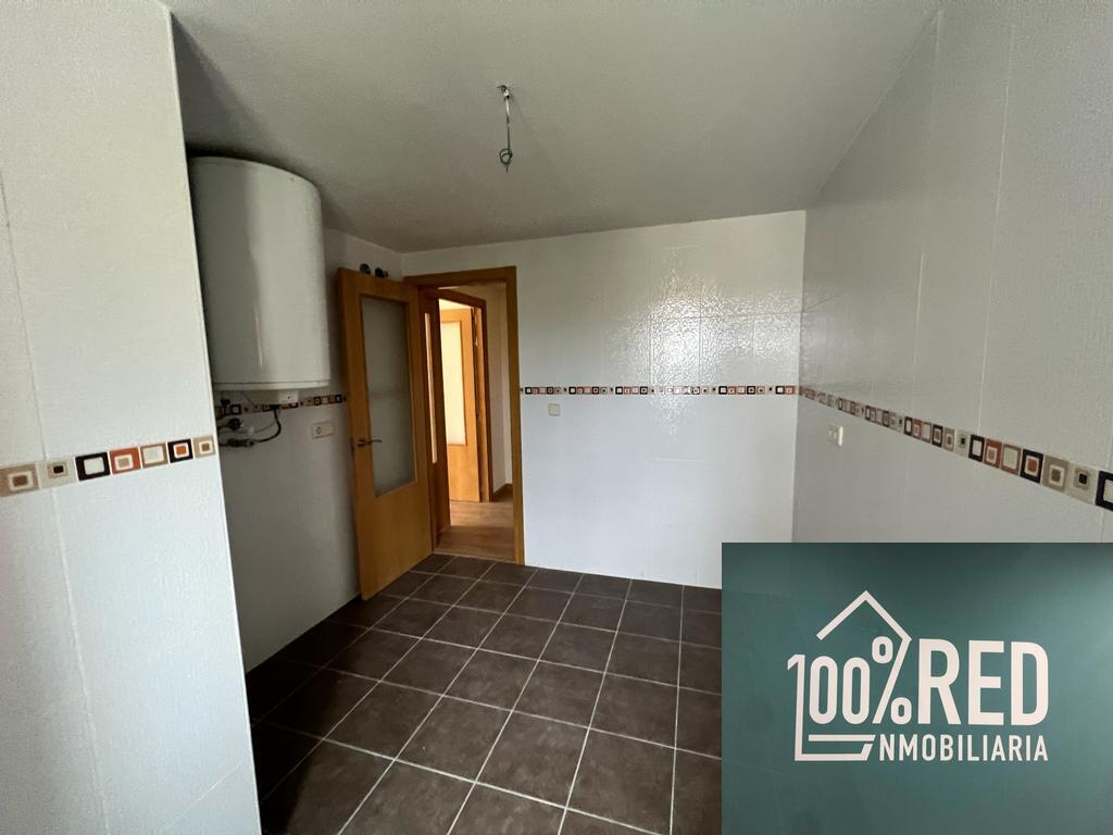 Venta de piso en Camarena
