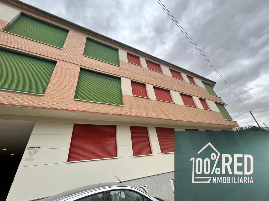 Venta de piso en Camarena