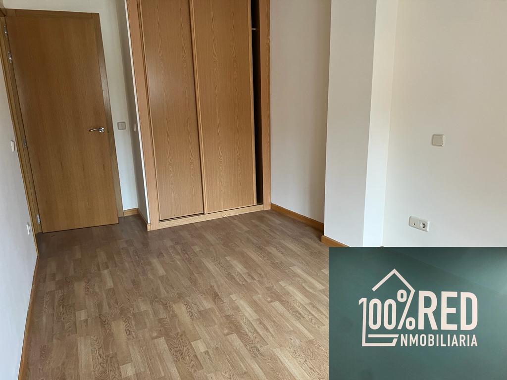Venta de piso en Camarena