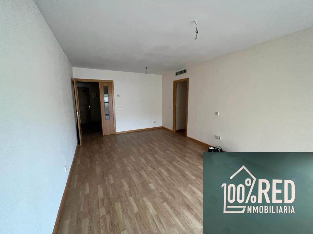 Venta de piso en Camarena
