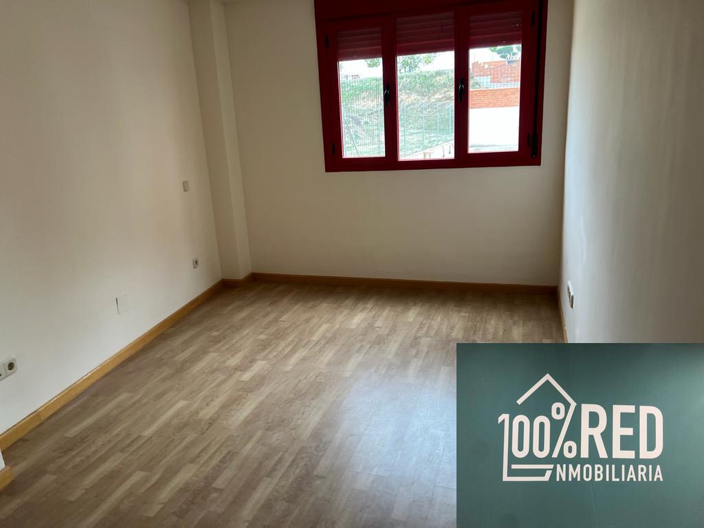 Venta de piso en Camarena
