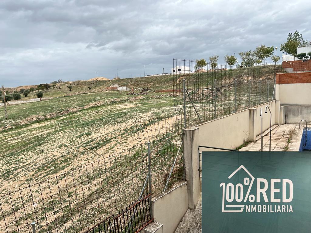 Venta de piso en Camarena