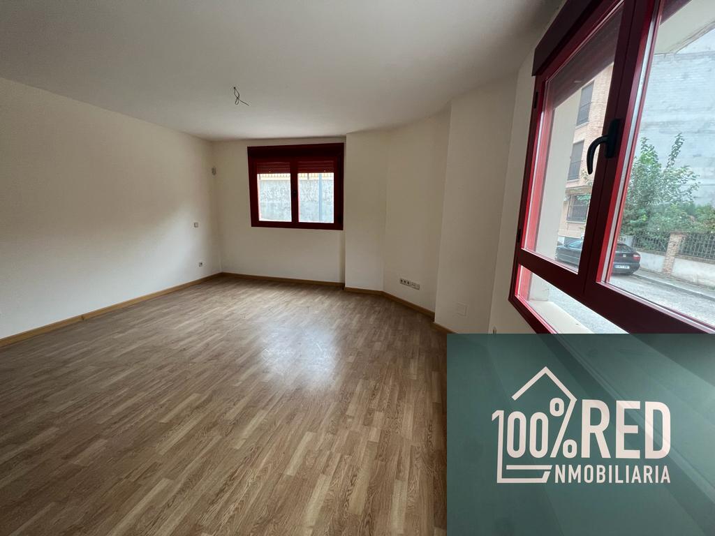 Venta de piso en Camarena