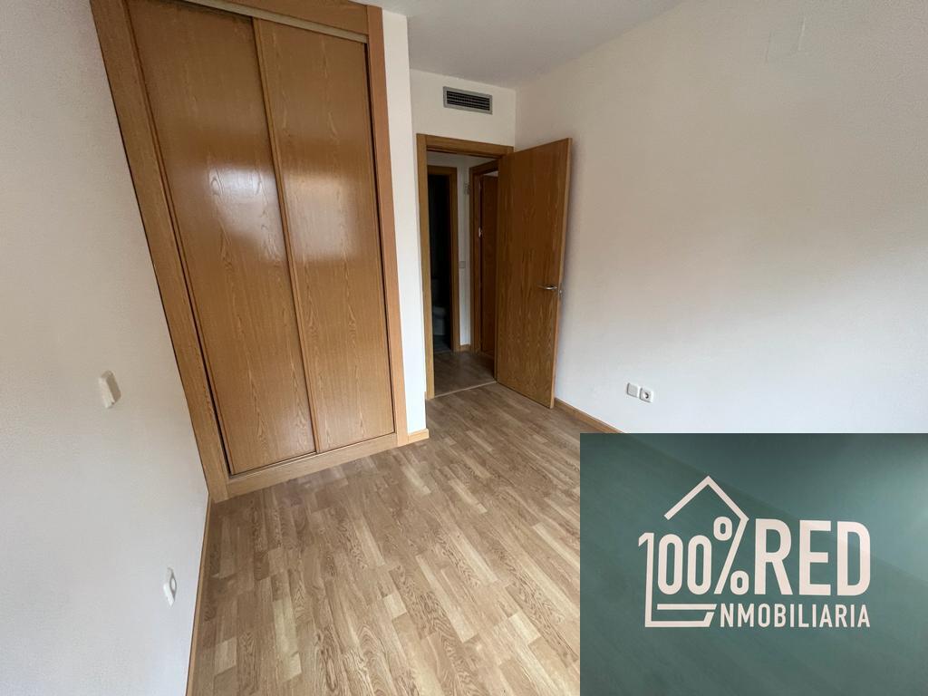 Venta de piso en Camarena