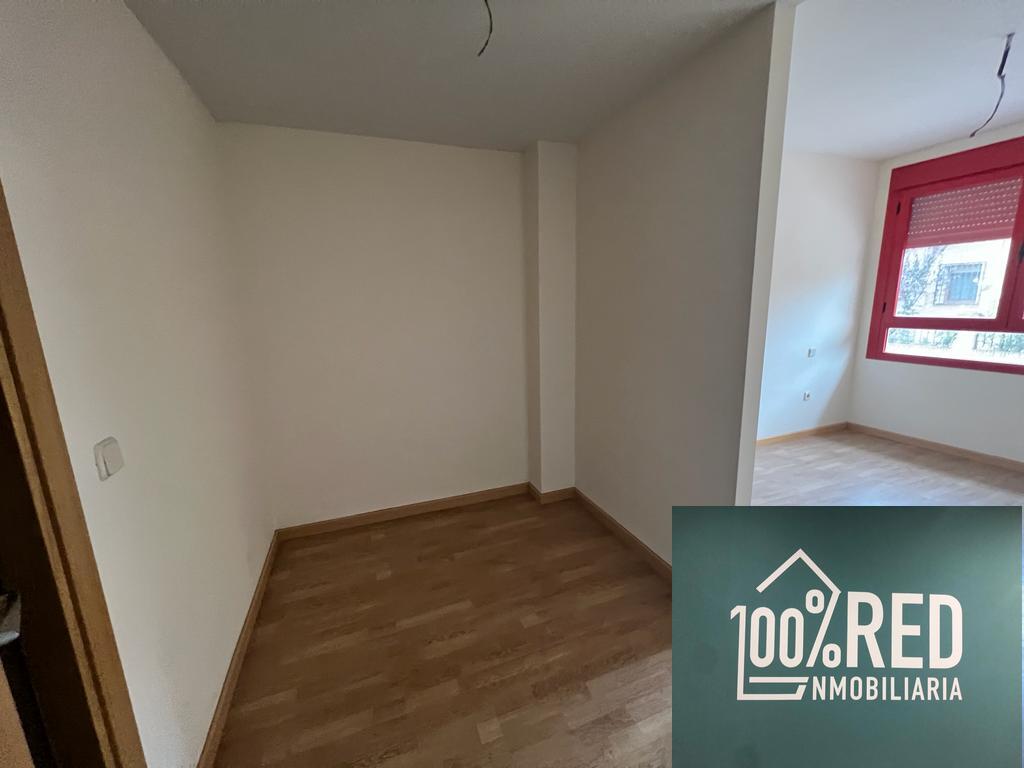 Venta de piso en Camarena