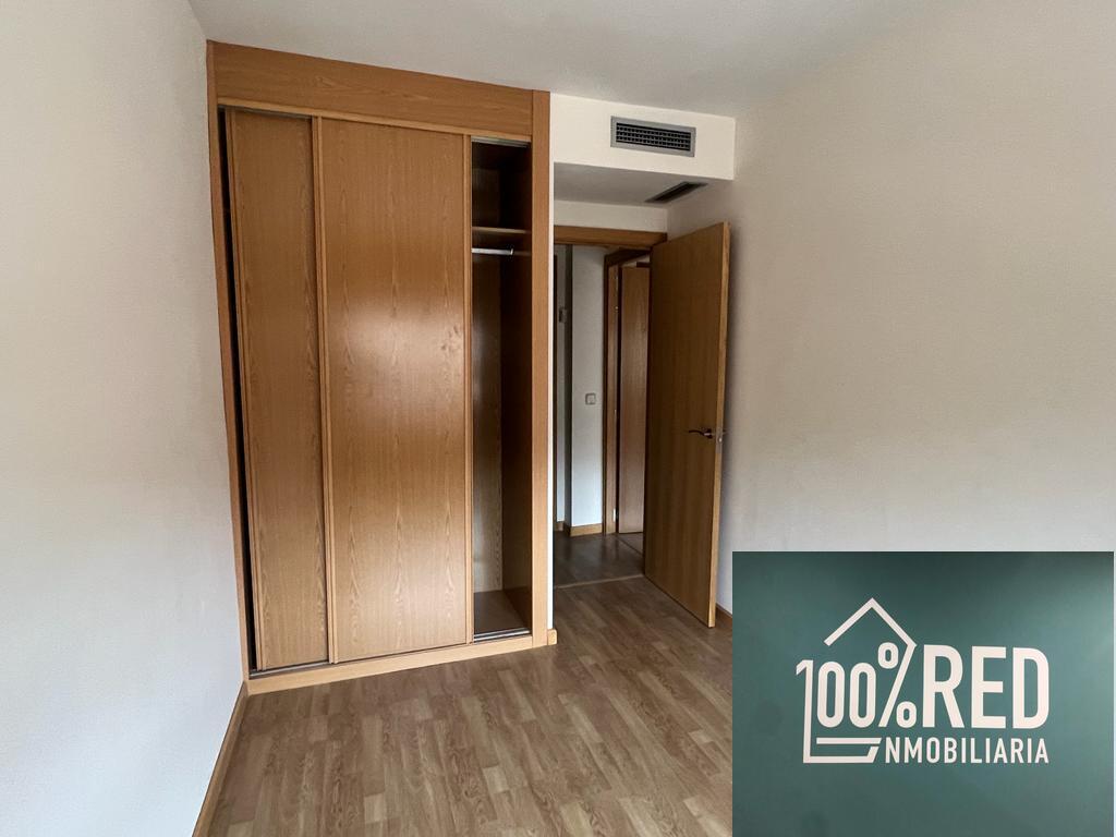 Venta de piso en Camarena