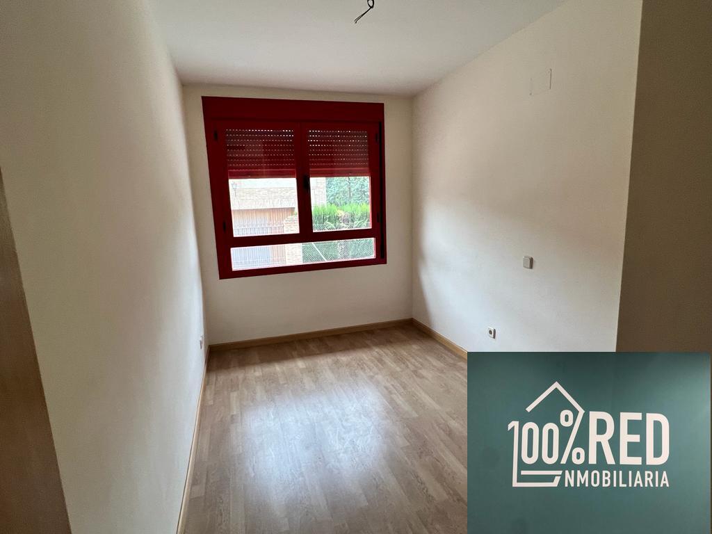 Venta de piso en Camarena
