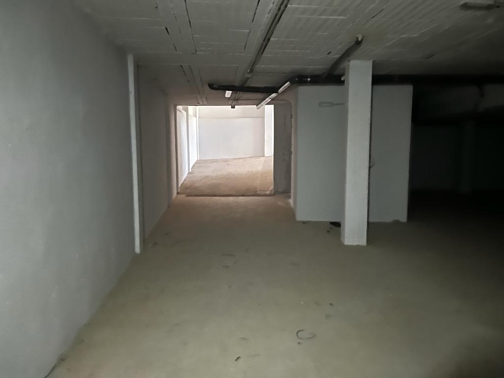 Venta de garaje en Villatobas