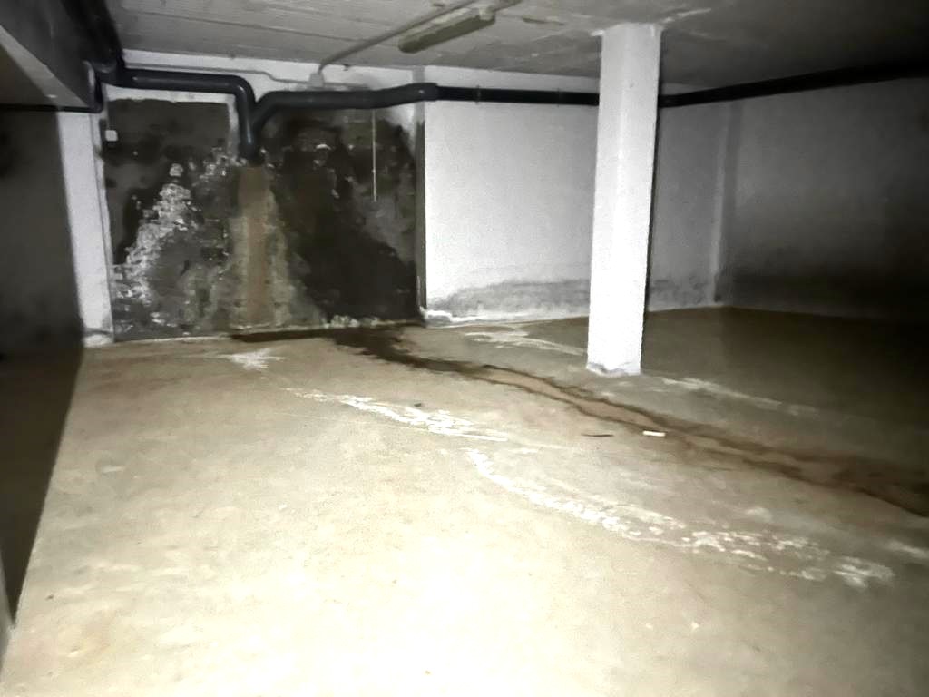 Venta de garaje en Villatobas