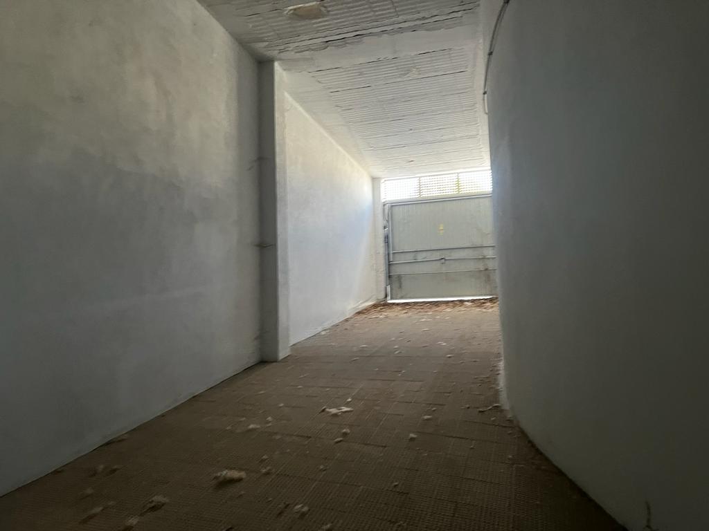 Venta de garaje en Villatobas