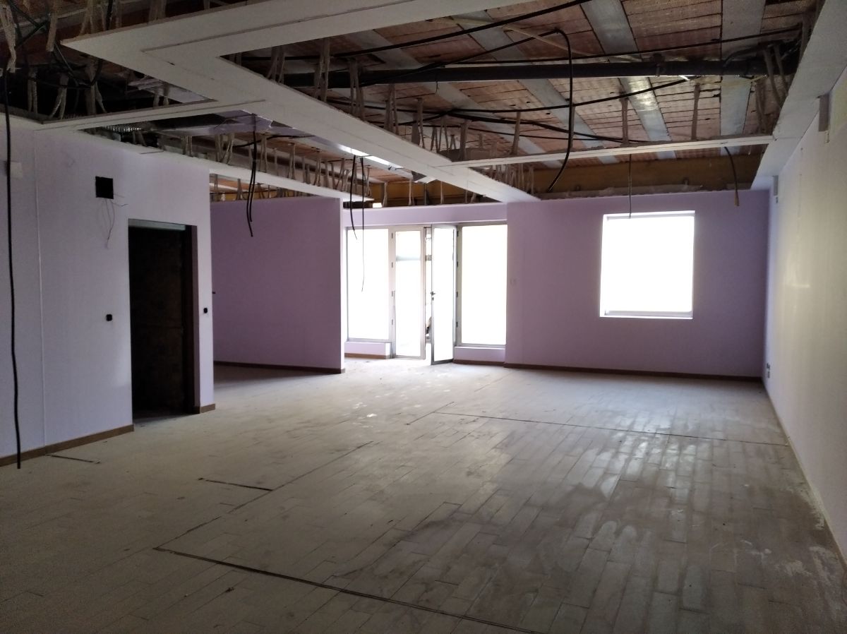 Venta de local en Consuegra