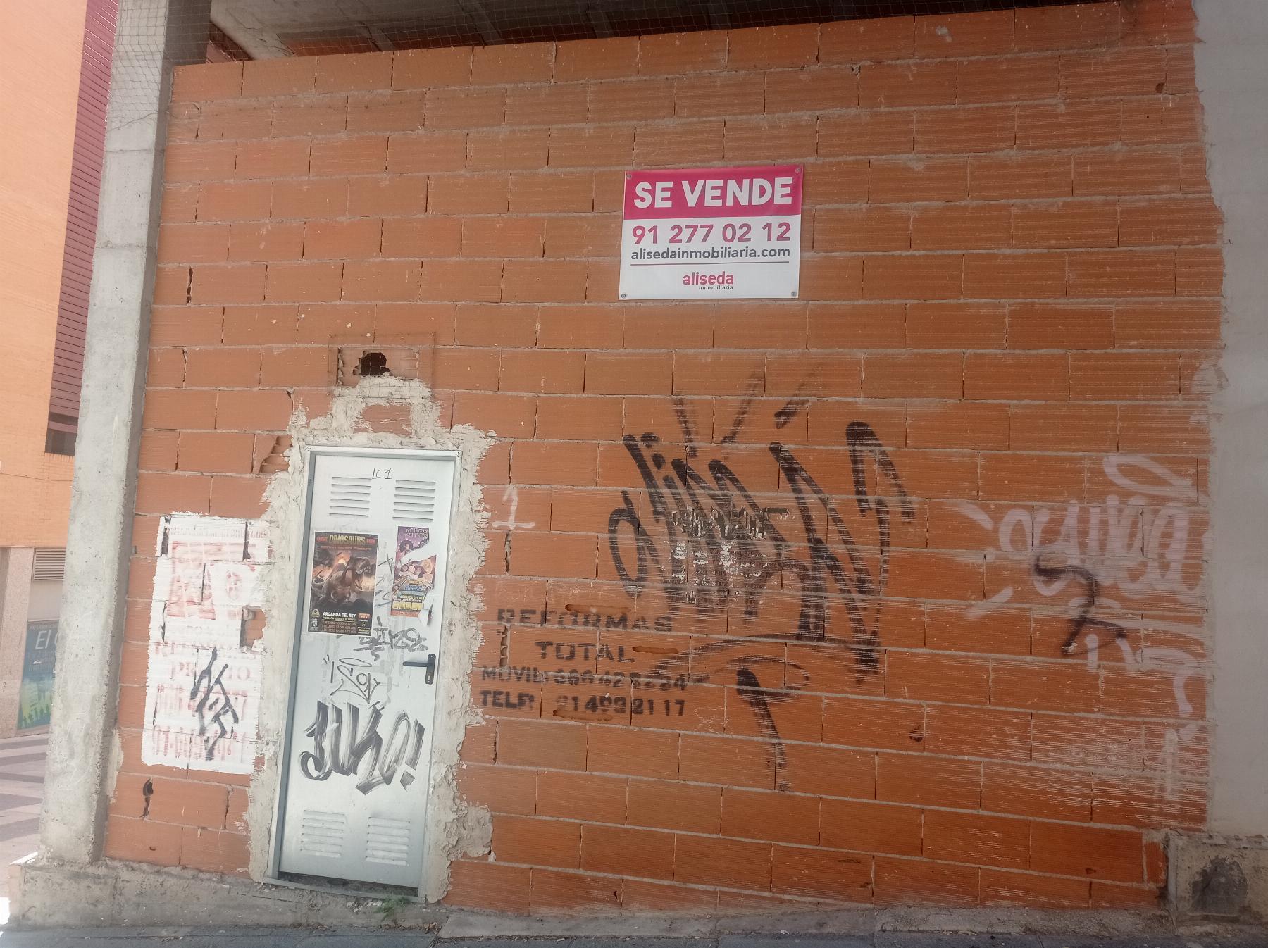 Venta de local comercial en Arganda del Rey