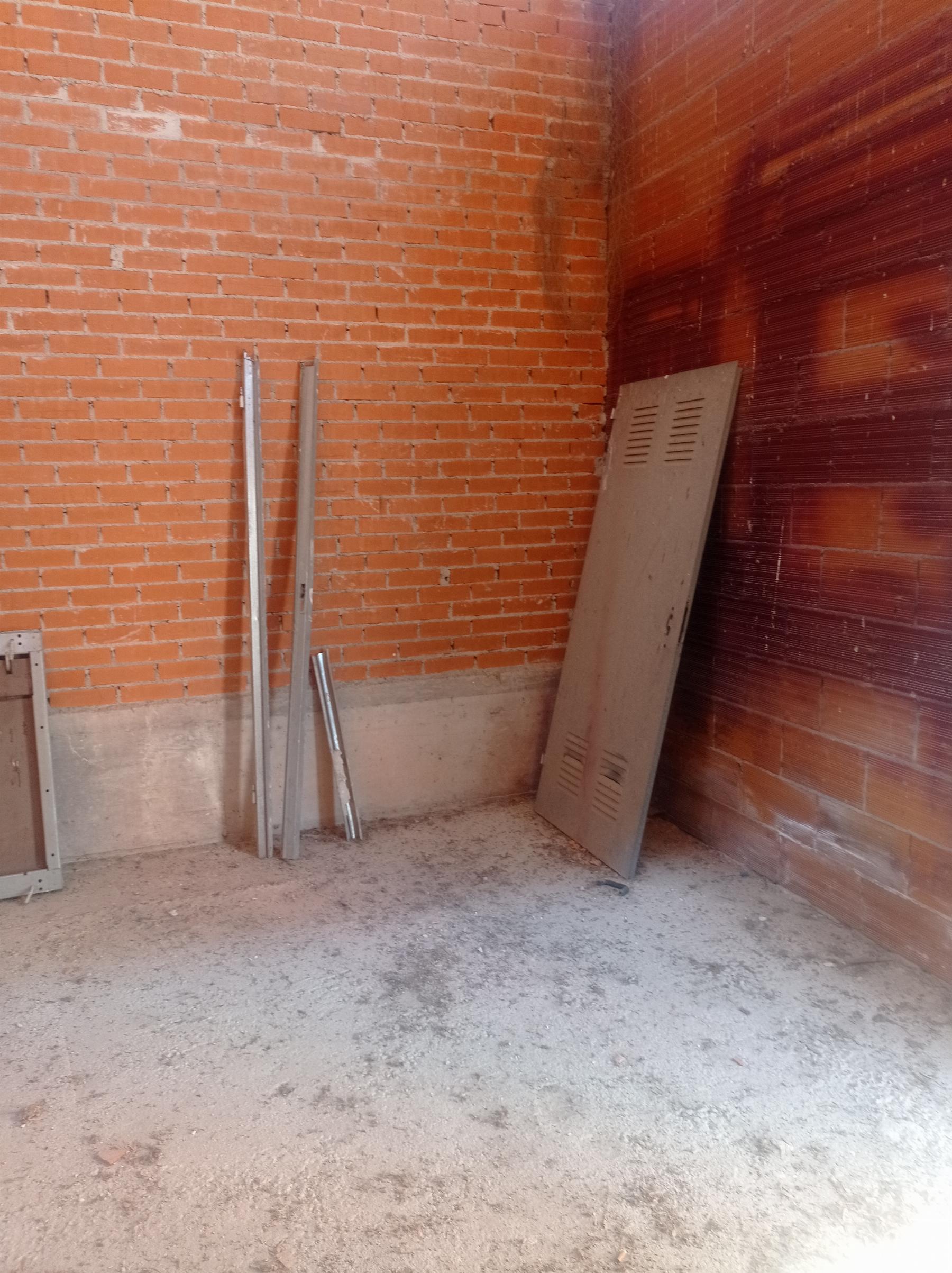 Venta de local comercial en Arganda del Rey