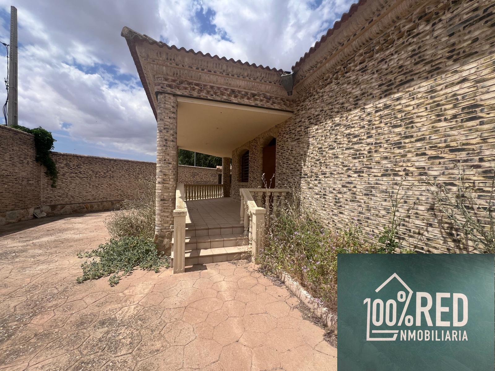 Venta de chalet en Cabañas de Yepes