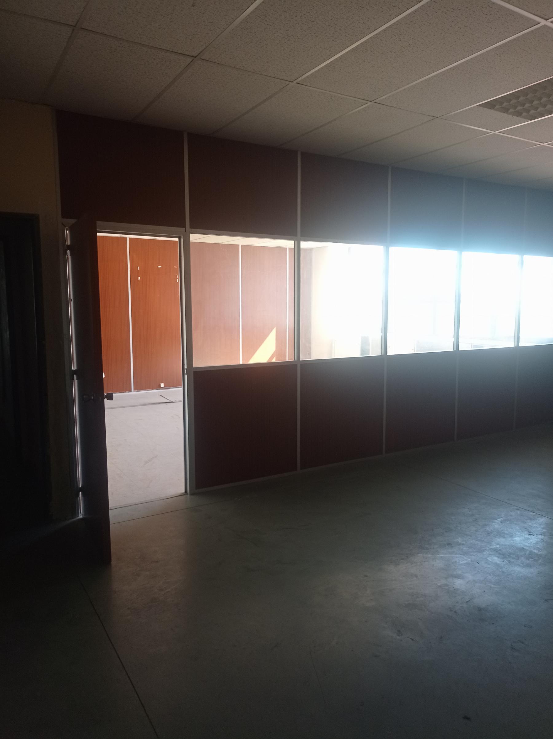 Venta de nave industrial en Madrid