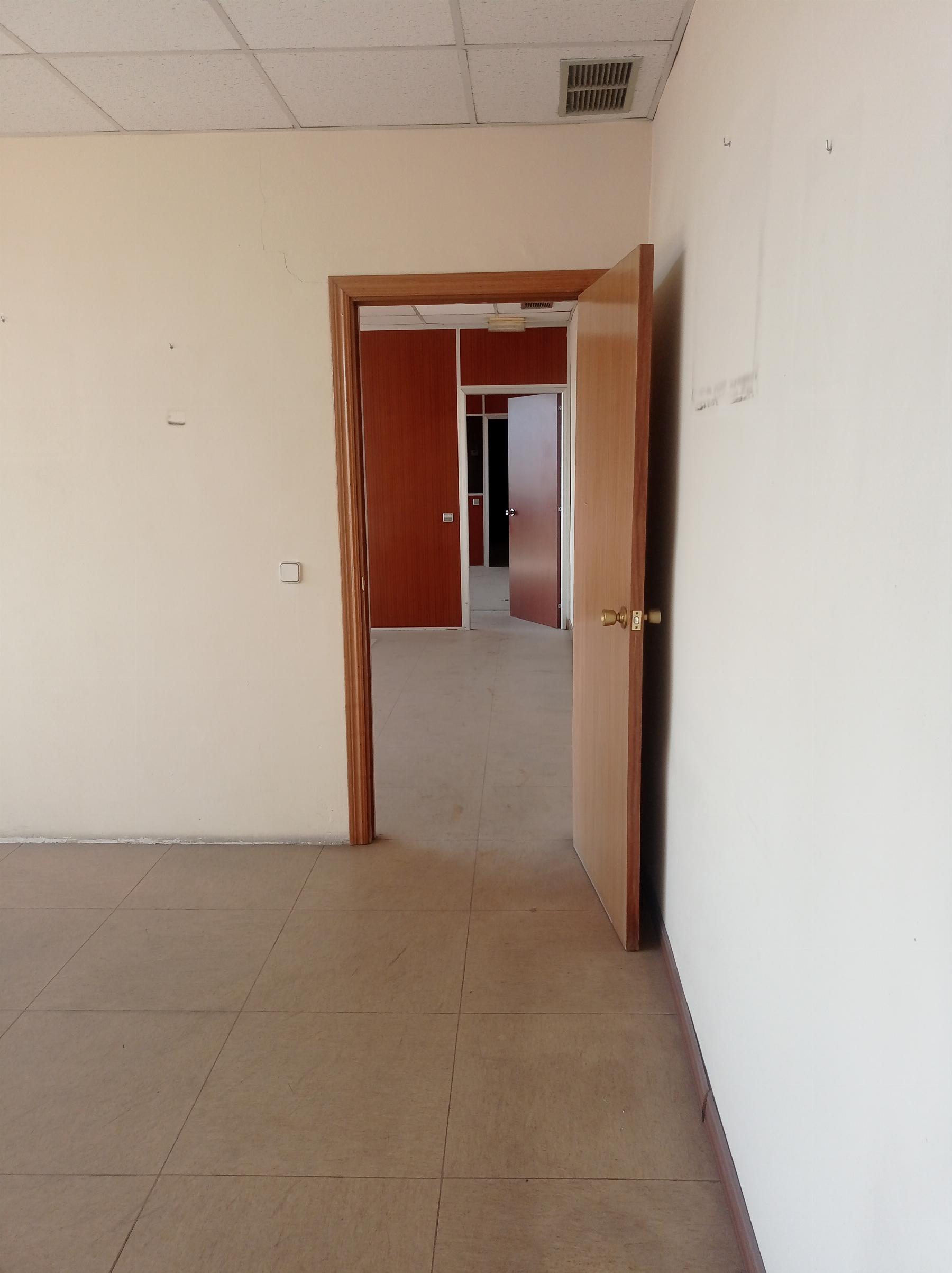 Venta de nave industrial en Madrid