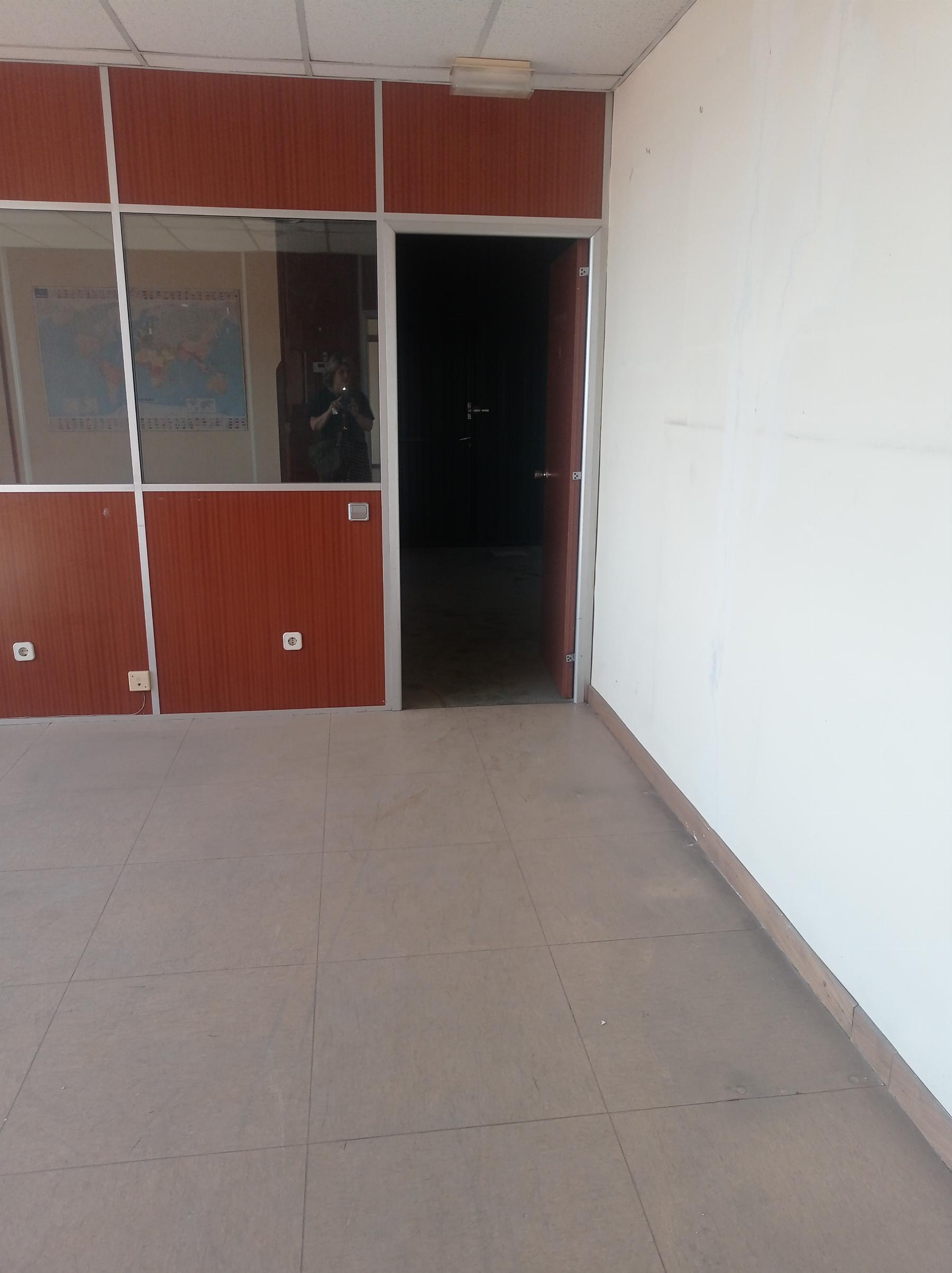 Venta de nave industrial en Madrid