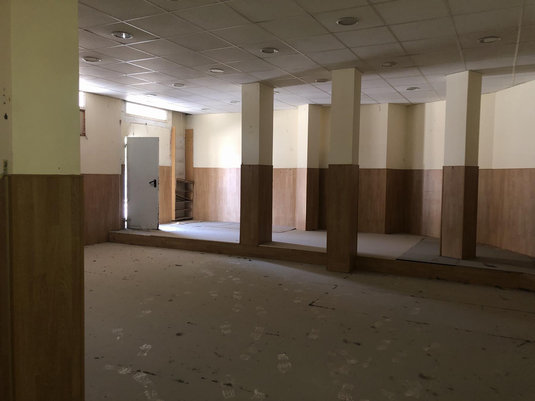Venta de local comercial en San Martín de la Vega