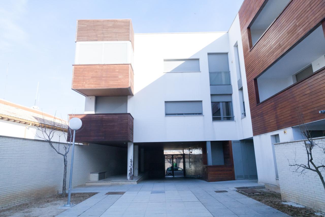 Venta de garaje en Noblejas