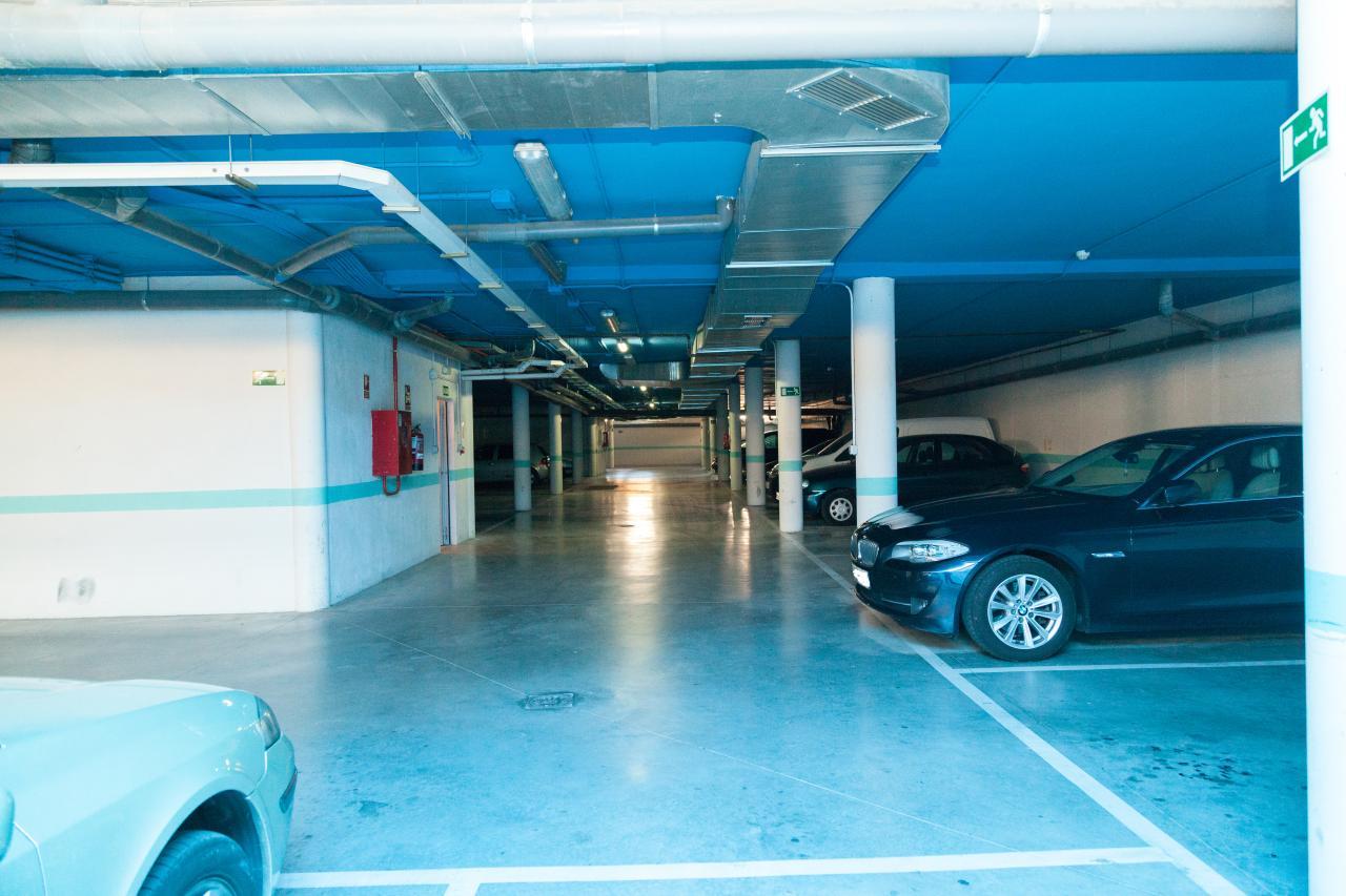 Venta de garaje en Noblejas