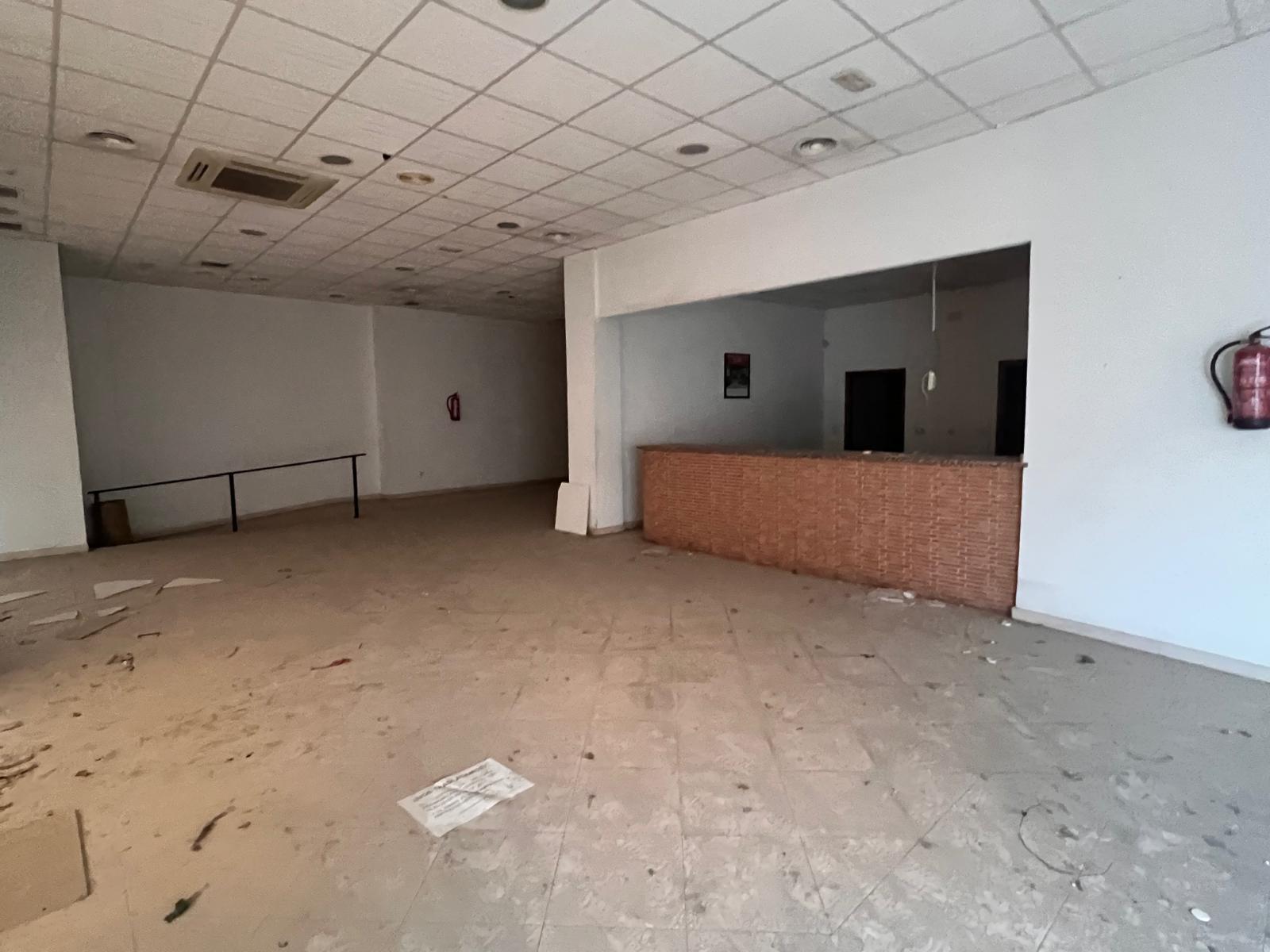 Venta de local en Morata de Tajuña