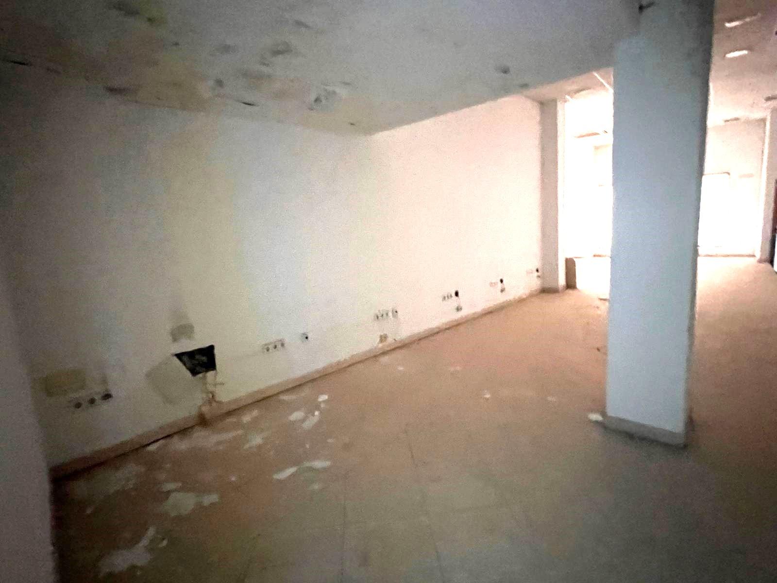 Venta de local en Morata de Tajuña