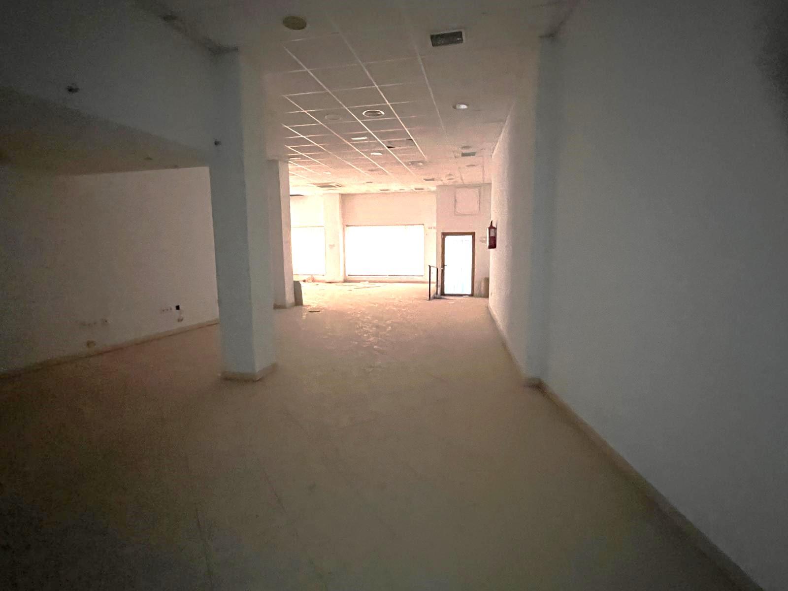 Venta de local en Morata de Tajuña