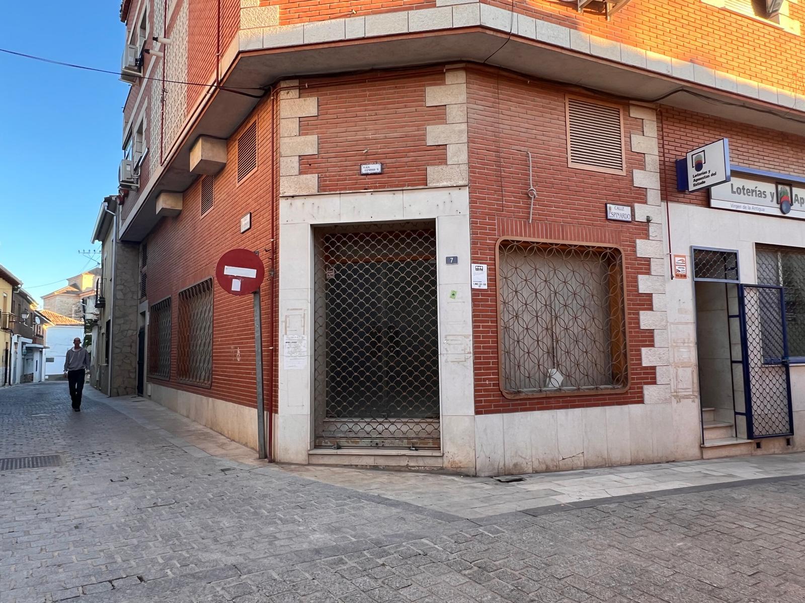 Venta de local en Morata de Tajuña