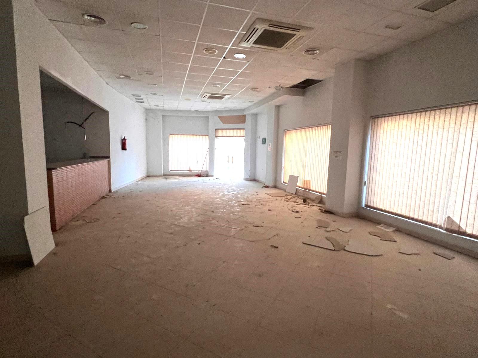 Venta de local en Morata de Tajuña