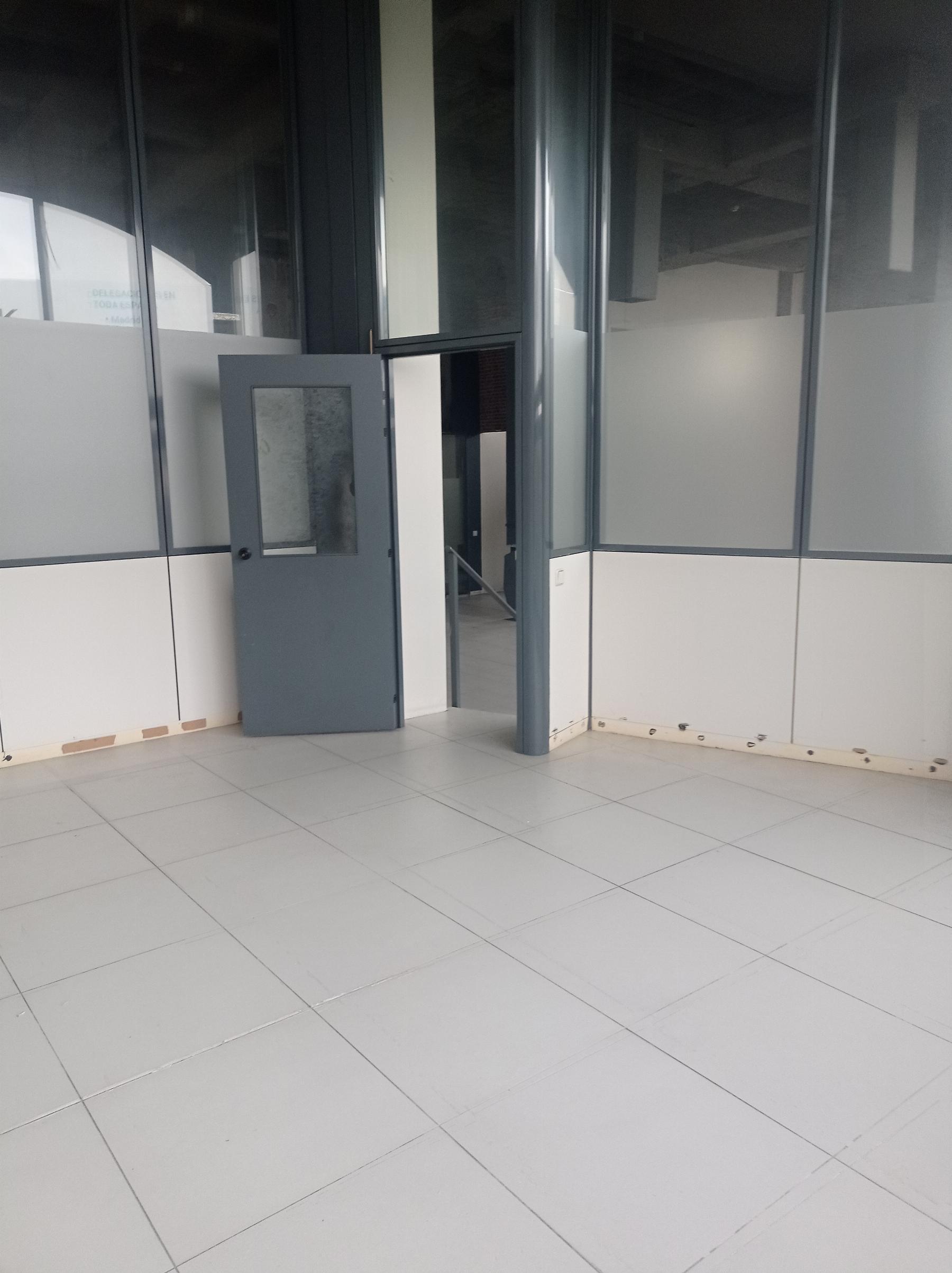 Venta de nave industrial en Madrid
