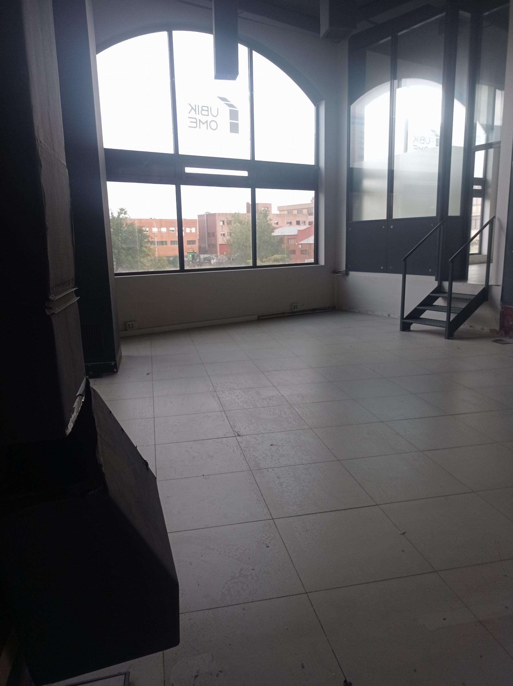 Venta de nave industrial en Madrid