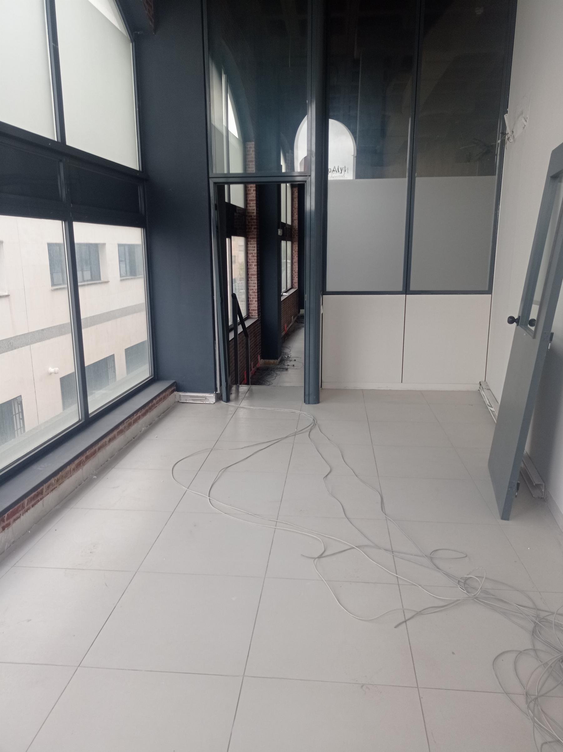 Venta de nave industrial en Madrid