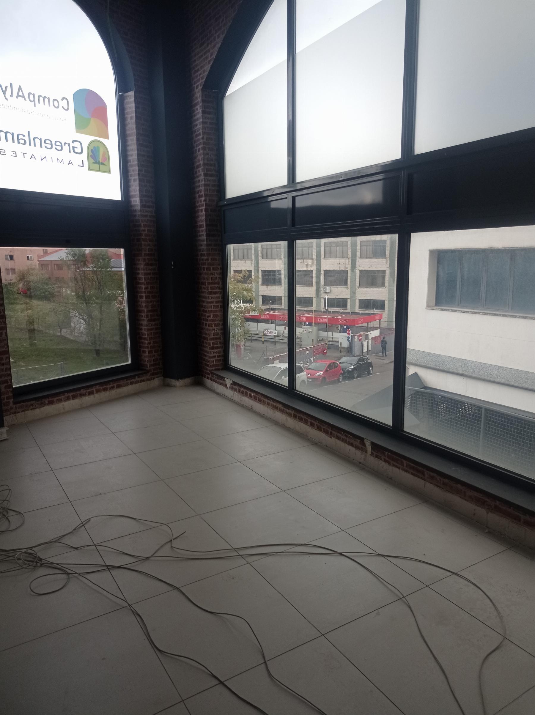 Venta de nave industrial en Madrid