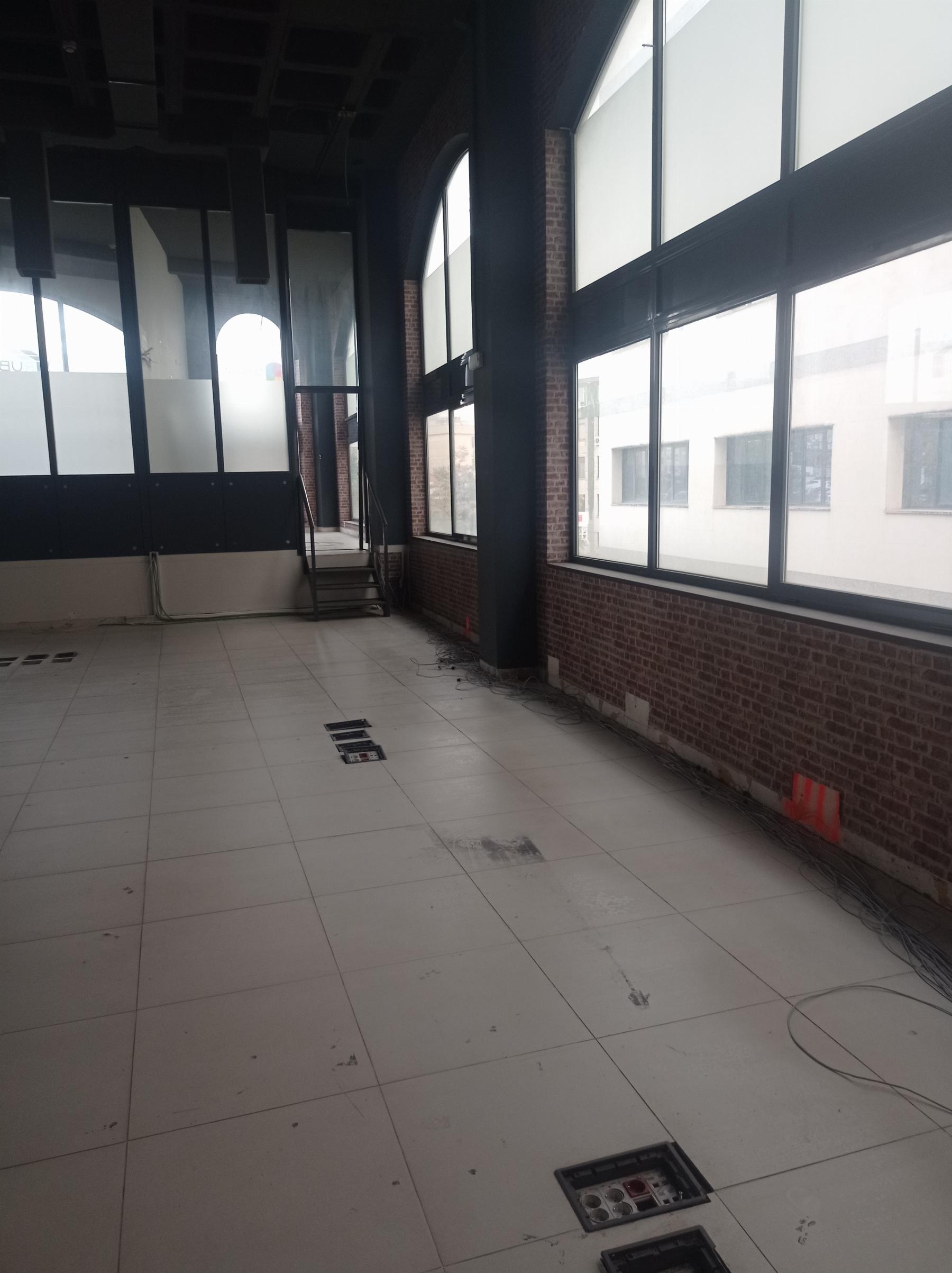 Venta de nave industrial en Madrid