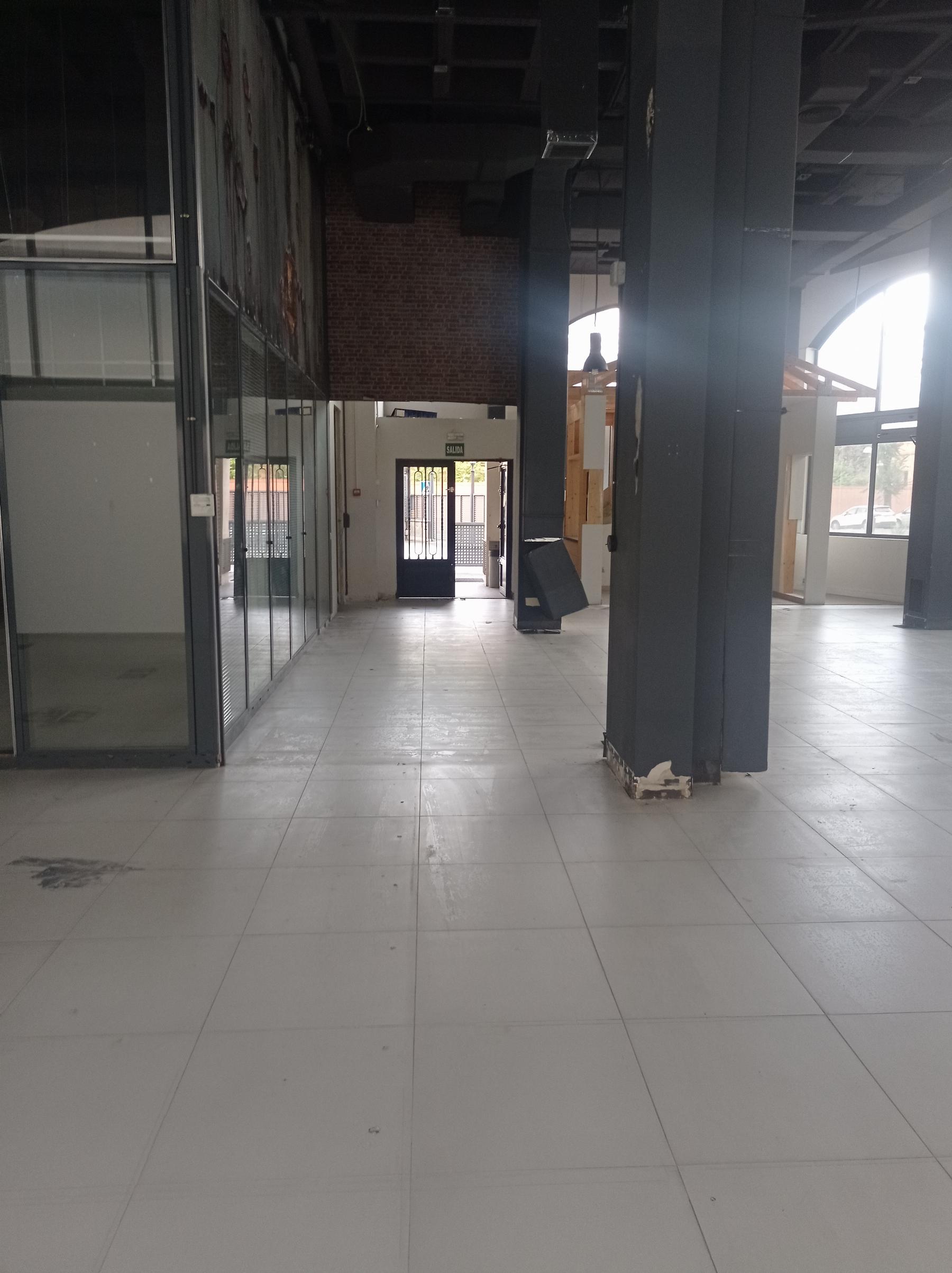 Venta de nave industrial en Madrid