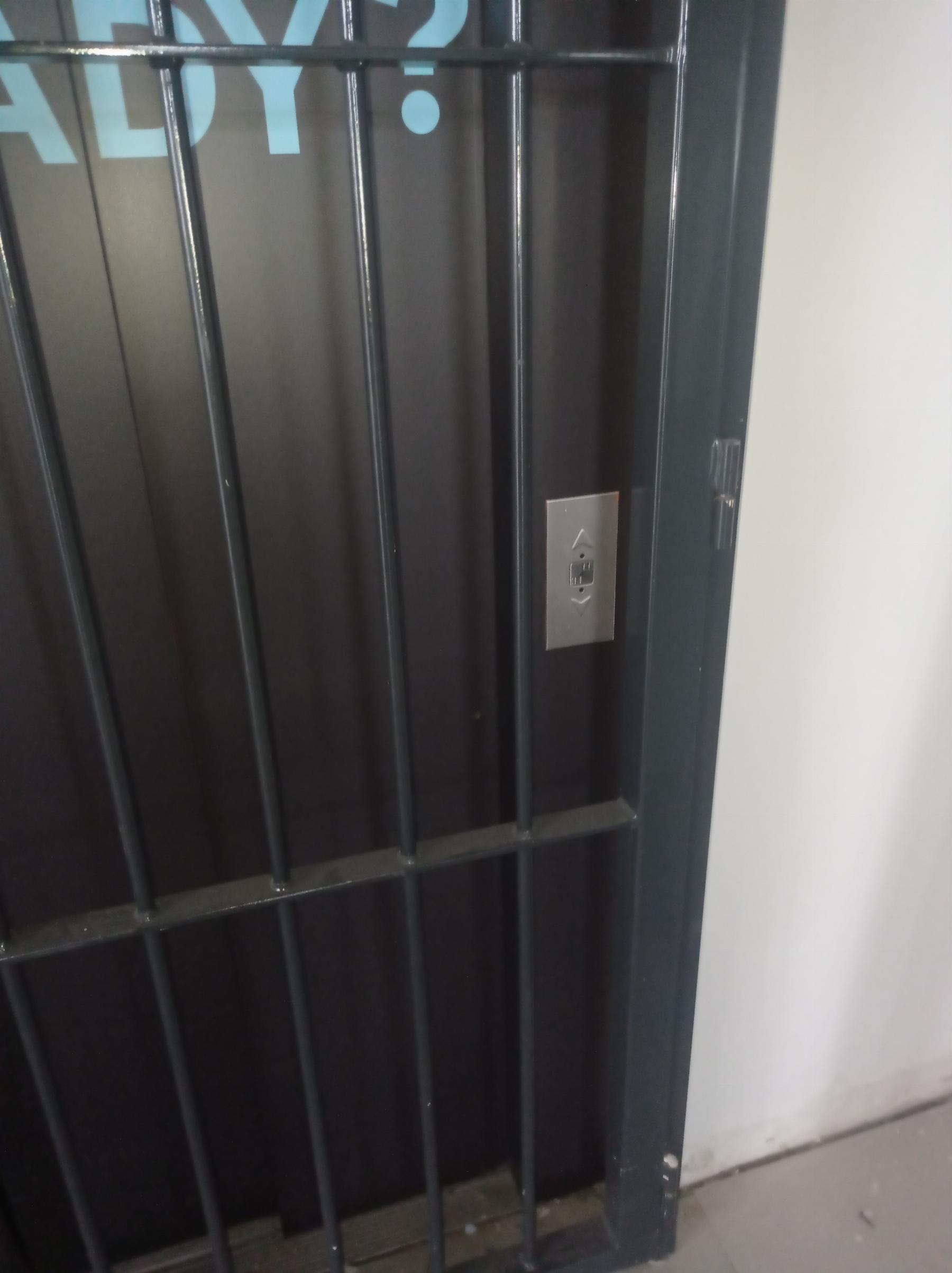 Venta de nave industrial en Madrid